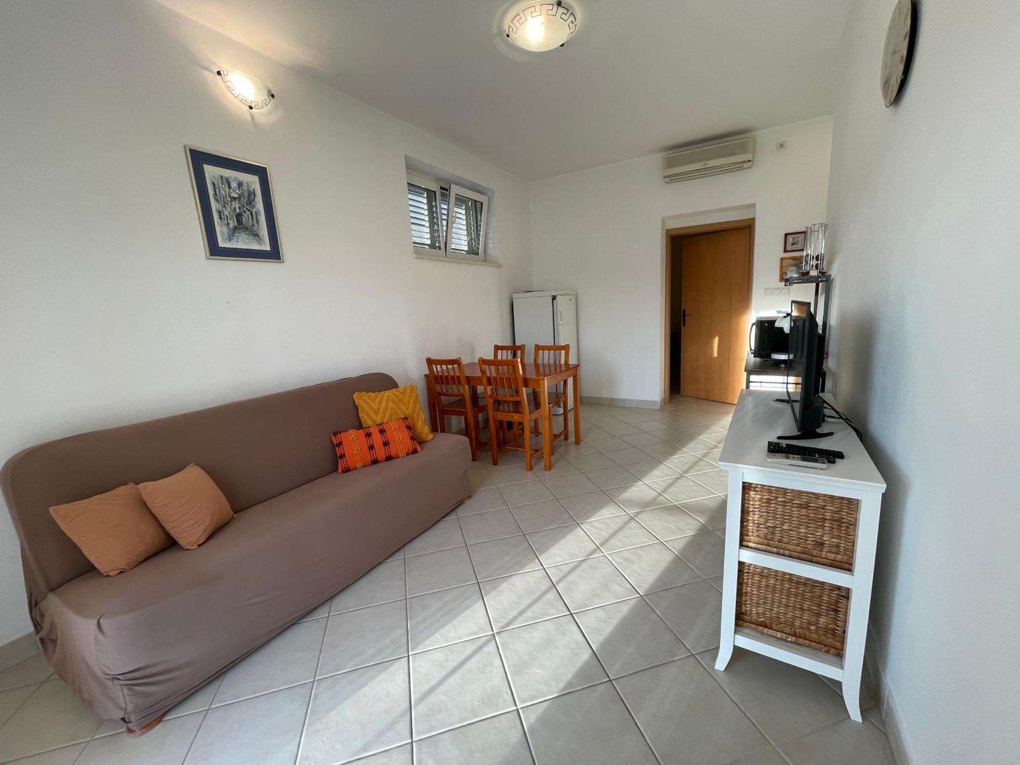 Seaview Apartment