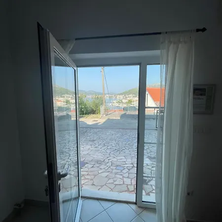 Seaview Apartments Poljica  Exterior photo